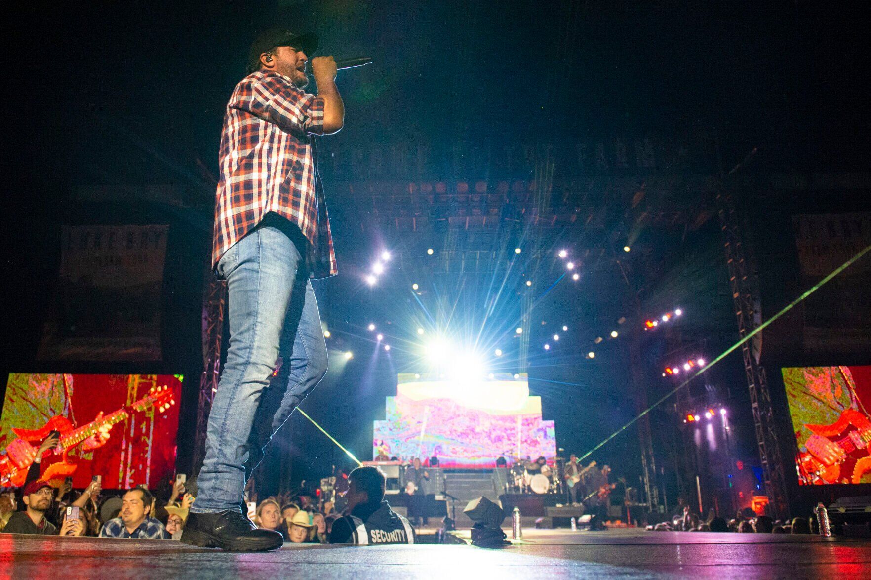 Luke Bryan concert